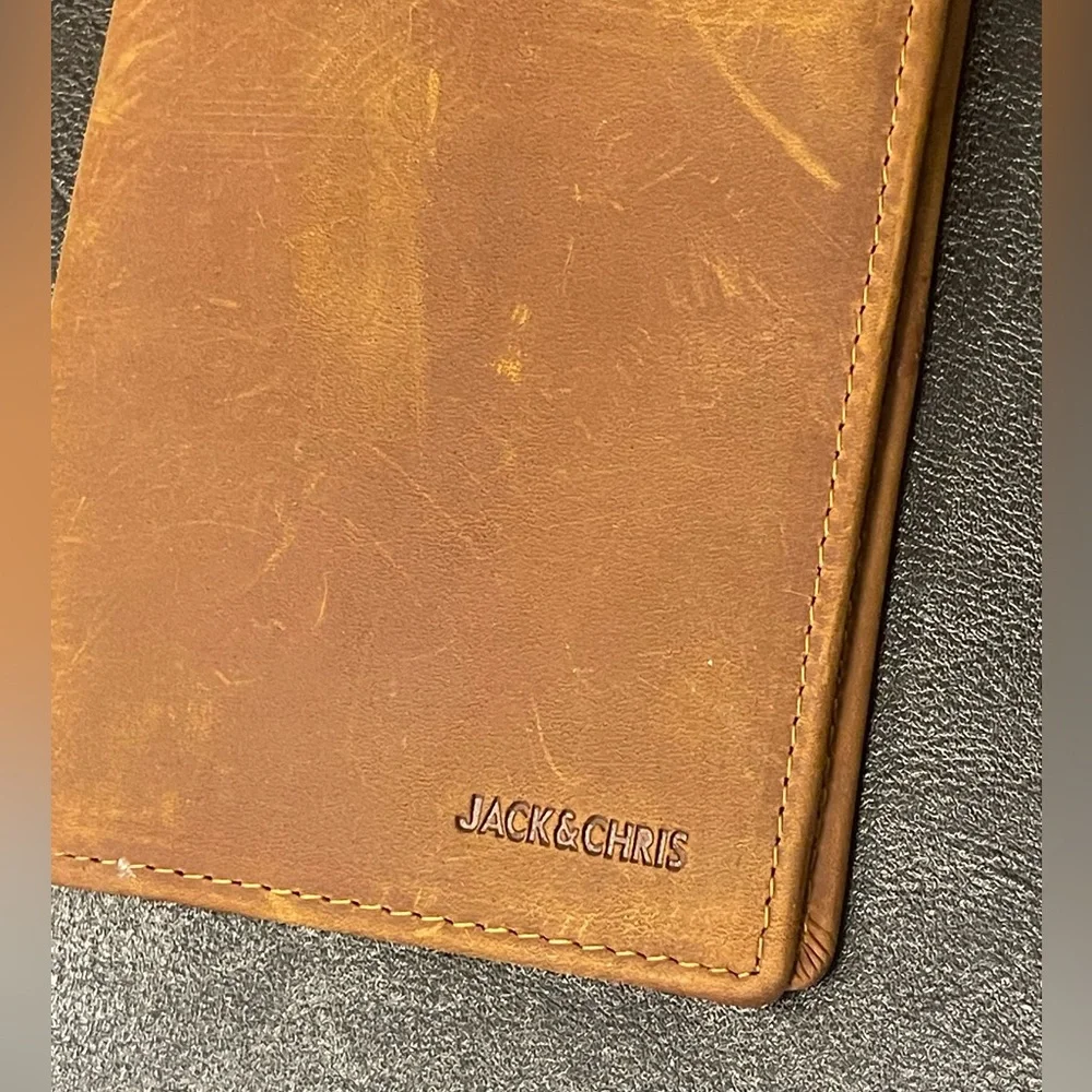 NWOT Jack & Chris waxed leather slim fold long wallet